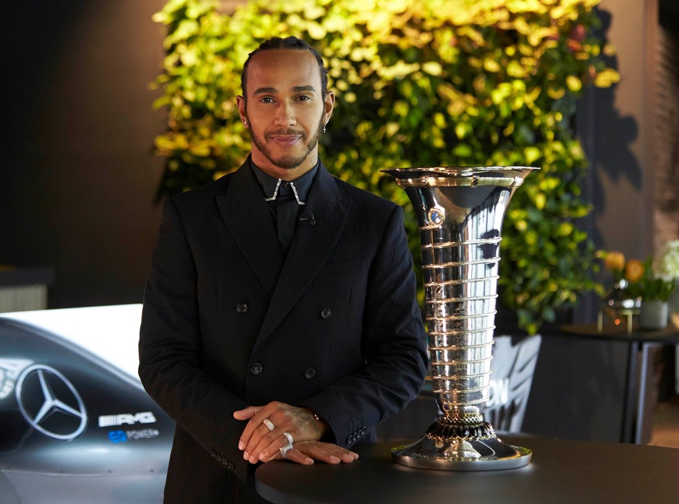 Personalidade do esporte do ano de 2020: Lewis Hamilton é o vencedor