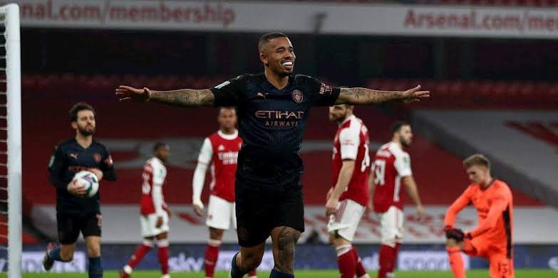 Manchester City empilhou a tristeza para o Arsenal