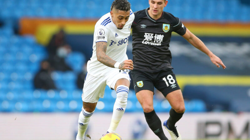 O árbitro teve ‘grande impacto na derrota de Burnley em Leeds – Dyche