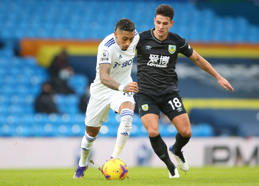O árbitro teve ‘grande impacto na derrota de Burnley em Leeds – Dyche