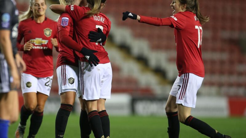 Man Utd chega ao topo da WLS com vitória sobre o Birmingham
