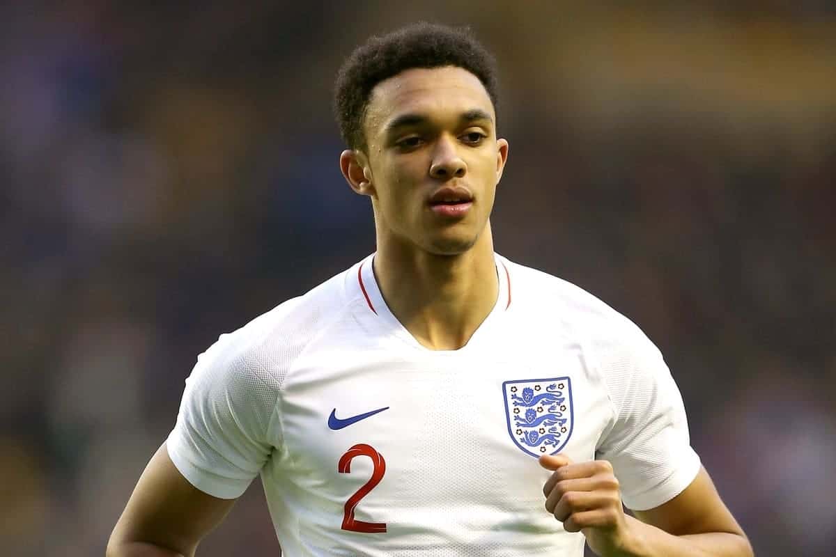 Trent Alexander-Arnold: lateral-direito da Inglaterra excluído da Euro 2020