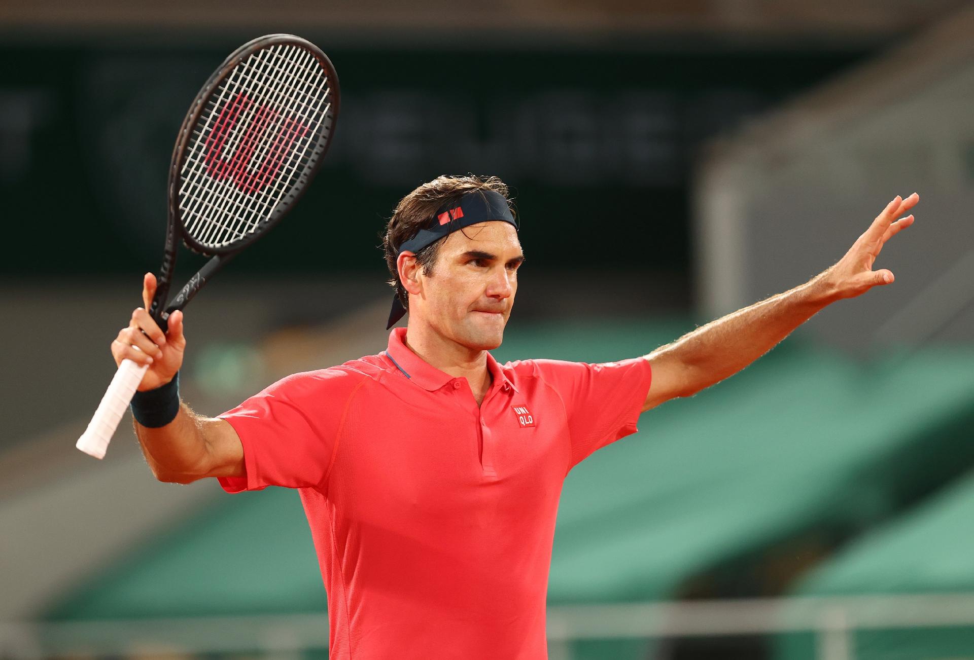 Wimbledon 2021: Roger Federer avança no retorno, enquanto Adrian Mannarino se retira por lesão