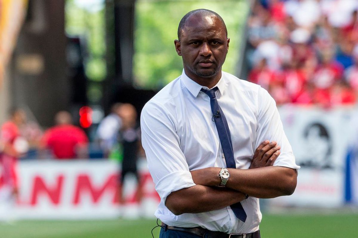 Patrick Vieira assume o comando do Crystal Palace