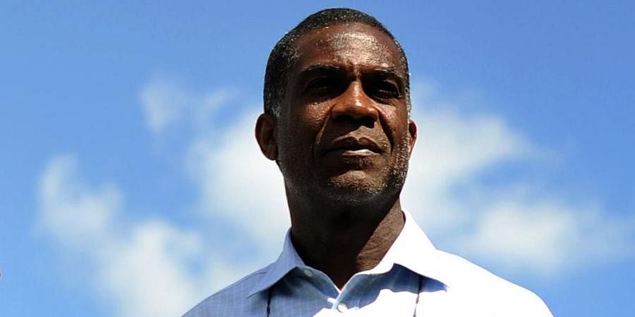 A Inglaterra mostrou ‘arrogância ocidental’ ao se retirar da viagem ao Paquistão, diz Michael Holding