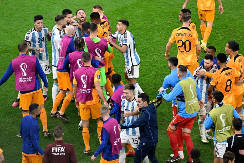 Sonho de Messi na Copa do Mundo continua após vitória da Argentina